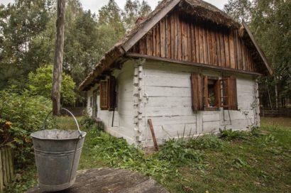 Kampinoska Cottage
